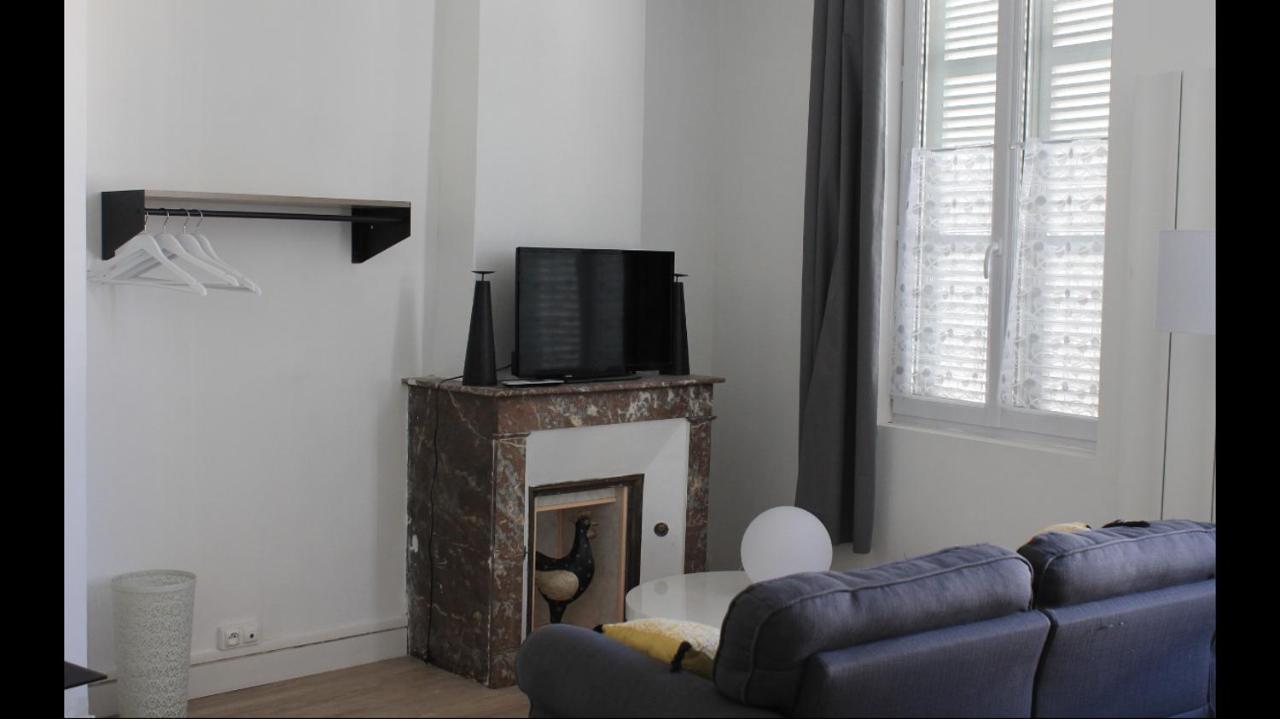 Residence Pasteur - Flyer Rochefort (Charente-Maritime) Exterior foto